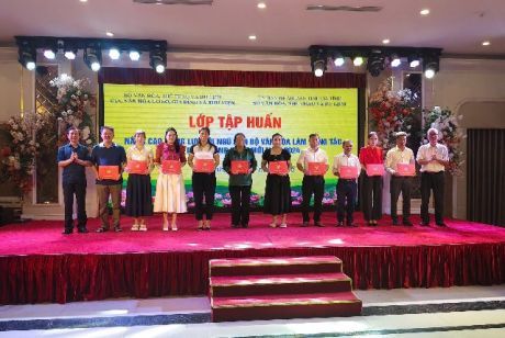 Hà Tĩnh tổ chức tập huấn nâng cao năng lực đội ngũ cán bộ văn hóa làm công tác xây dựng nông thôn mới