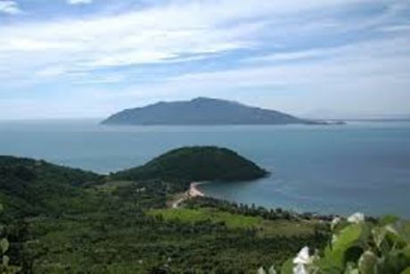 Vũng Chùa-Đảo Yến đất thiêng thiên cổ
