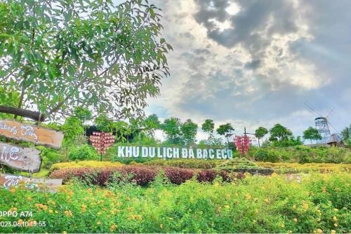 ha-tinh-day-manh-so-hoa-du-lich-lan-toa-hinh-anh-diem-den-tren-nen-tang-3d-360