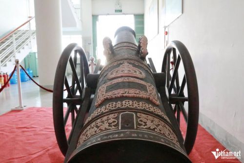 bi-an-ve-3-khau-sung-than-cong-duoc-cong-nhan-bao-vat-quoc-gia