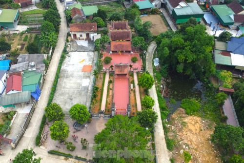 kham-pha-ngoi-den-co-luu-dau-thoi-nien-thieu-cua-bac-ho